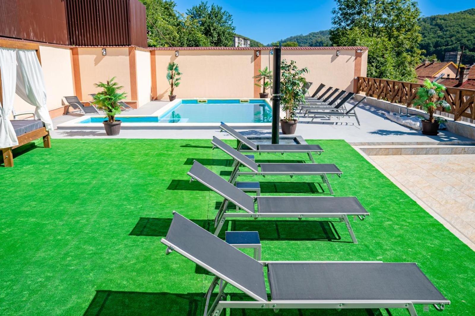 Casa Clim Hotell Anina Exteriör bild